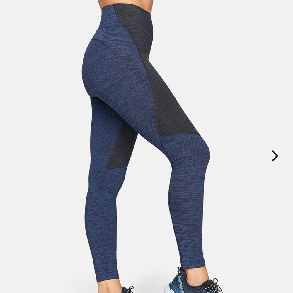 Outdoor Voices Techsweat leggings!